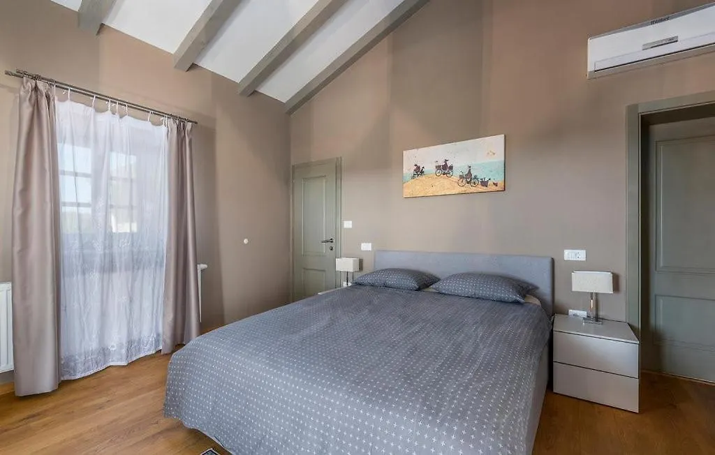 New! Villa Corinne With 42 M2 Pool, Sauna Stuti