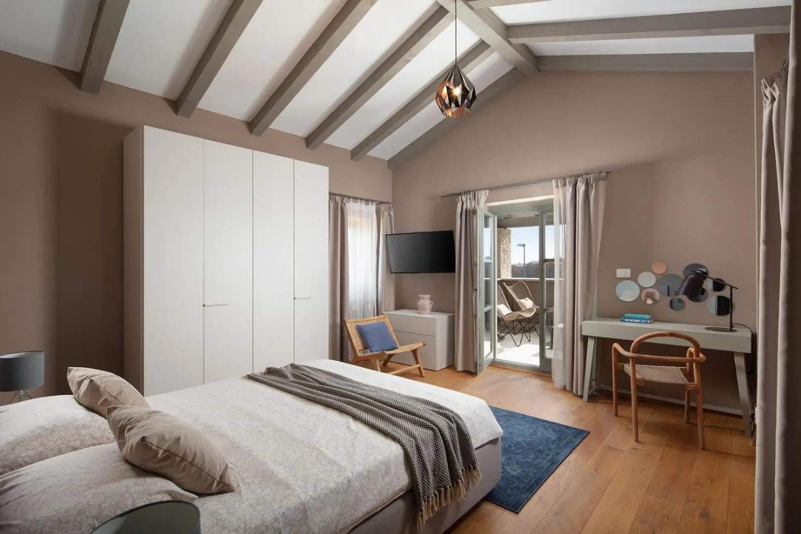 New! Villa Corinne With 42 M2 Pool, Sauna Stuti