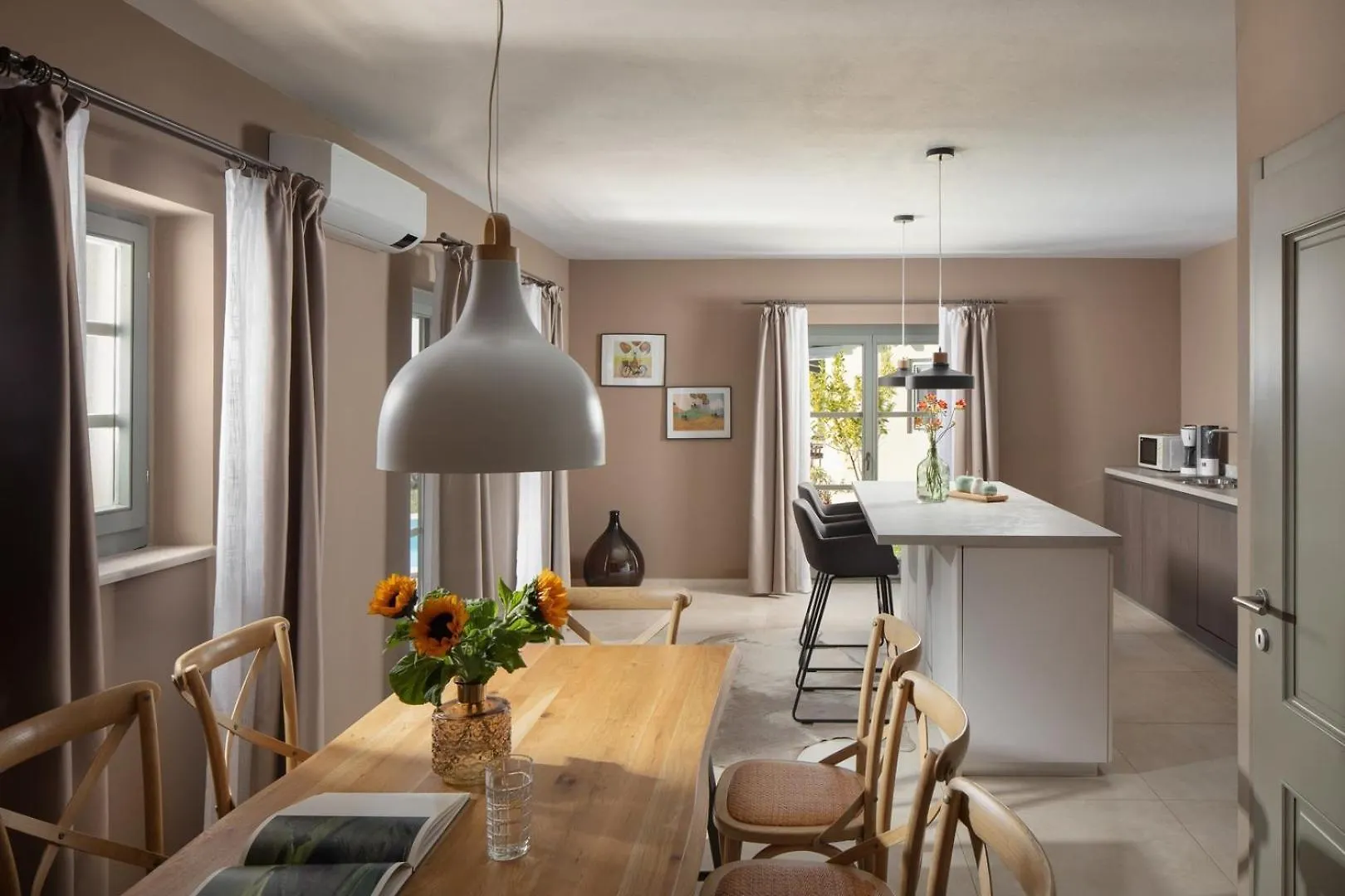 New! Villa Corinne With 42 M2 Pool, Sauna Stuti