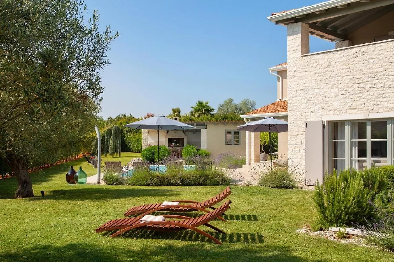 New! Villa Corinne With 42 M2 Pool, Sauna Stuti Kroatien